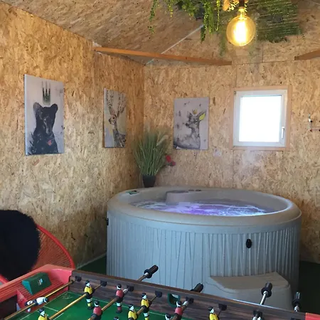 1950 Detente Et Decouverte Avec Et Piscine Exterieure
